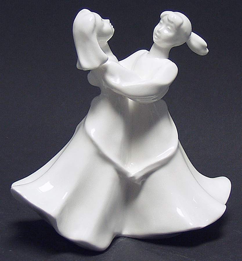 Images Figure of The Year Kindred Spirits-2000 - Boxed by Royal Doulton-1