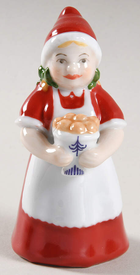 Annual Santa Figurine 2025-Santa's Wife  - Boxed by Royal Copenhagen-1