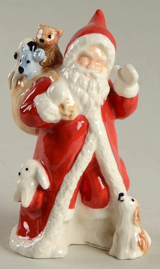 Annual Santa Figurine 2017-Santa Dog And Gifts - No Box by Royal Copenhagen-1
