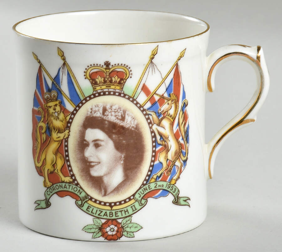 Royal Grafton Royalty Giftware Elizabeth Ii Corination Mug 6/2/53 - Boxed by Royal Grafton-1