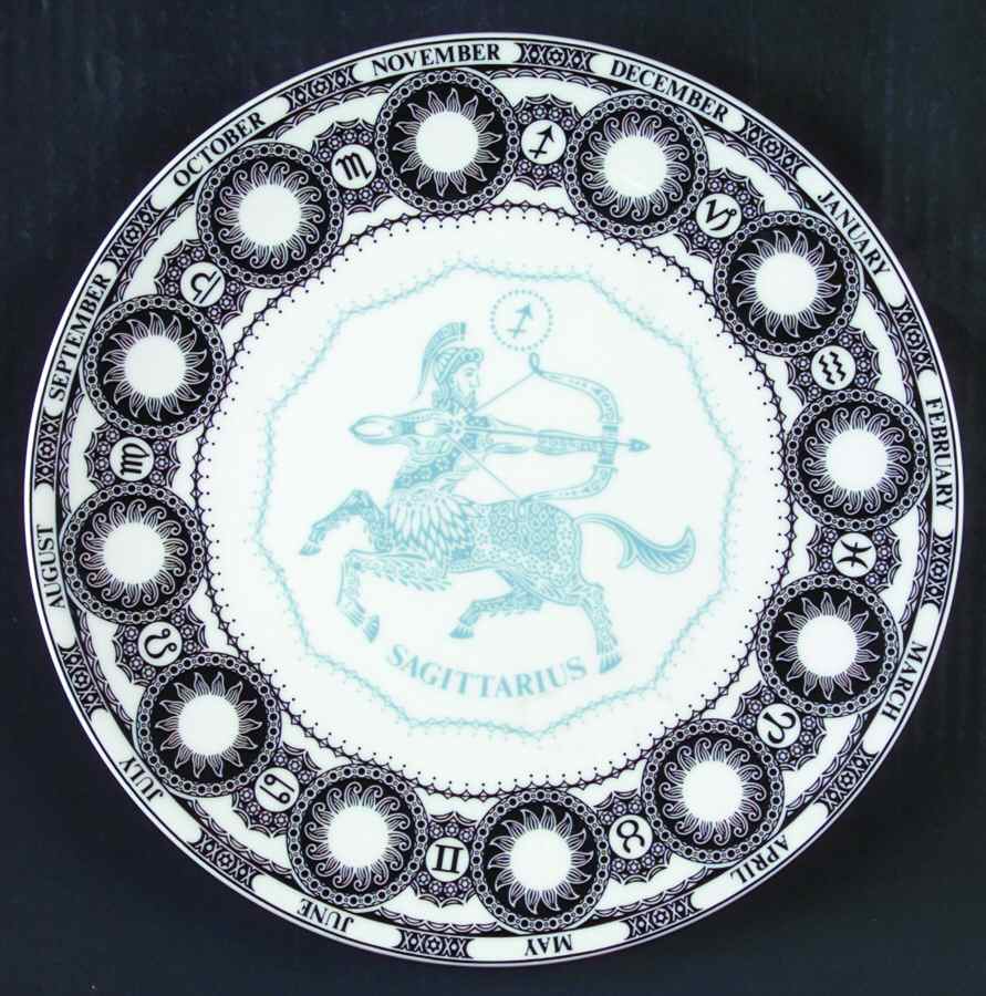 Zodiac Birthday Plates Sagittarius - No Box by Royal Doulton-1