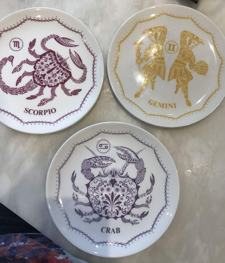Zodiac Birthday Plates Gemini - Boxed by Royal Doulton-1