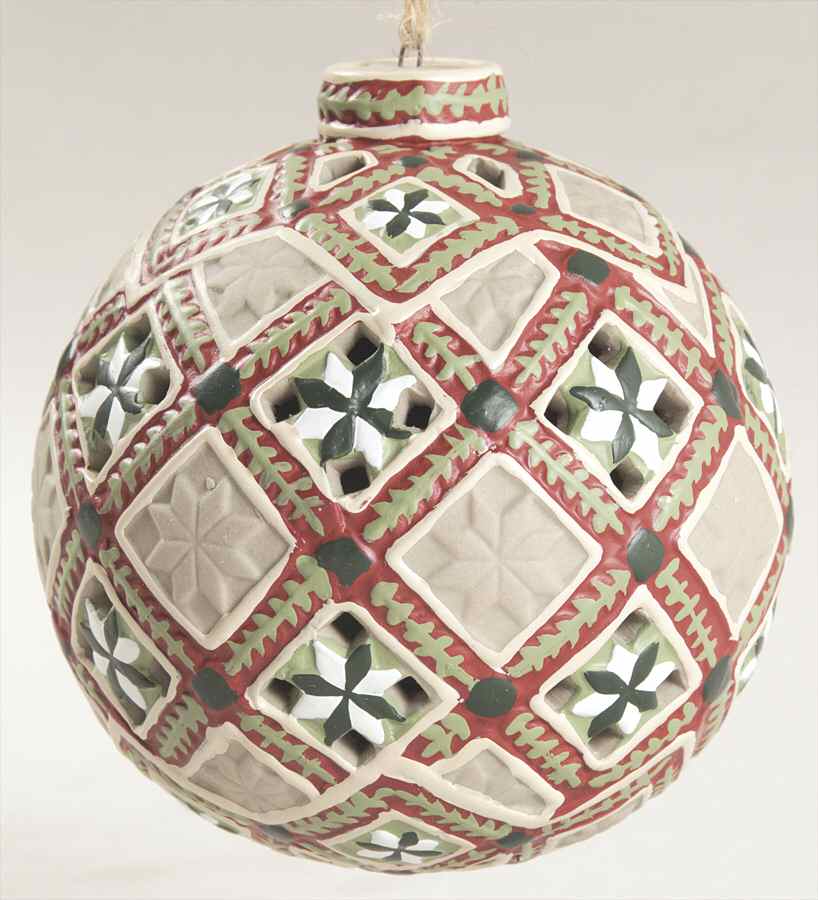 Origins Quilt Collection Ball Ornament Light Cover - Boxed by Roman-1