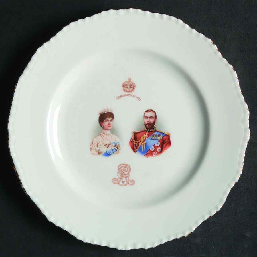 Royalty & Political Commemoratives George V & Mary Coronation Plate - No Box by Royal Doulton-1