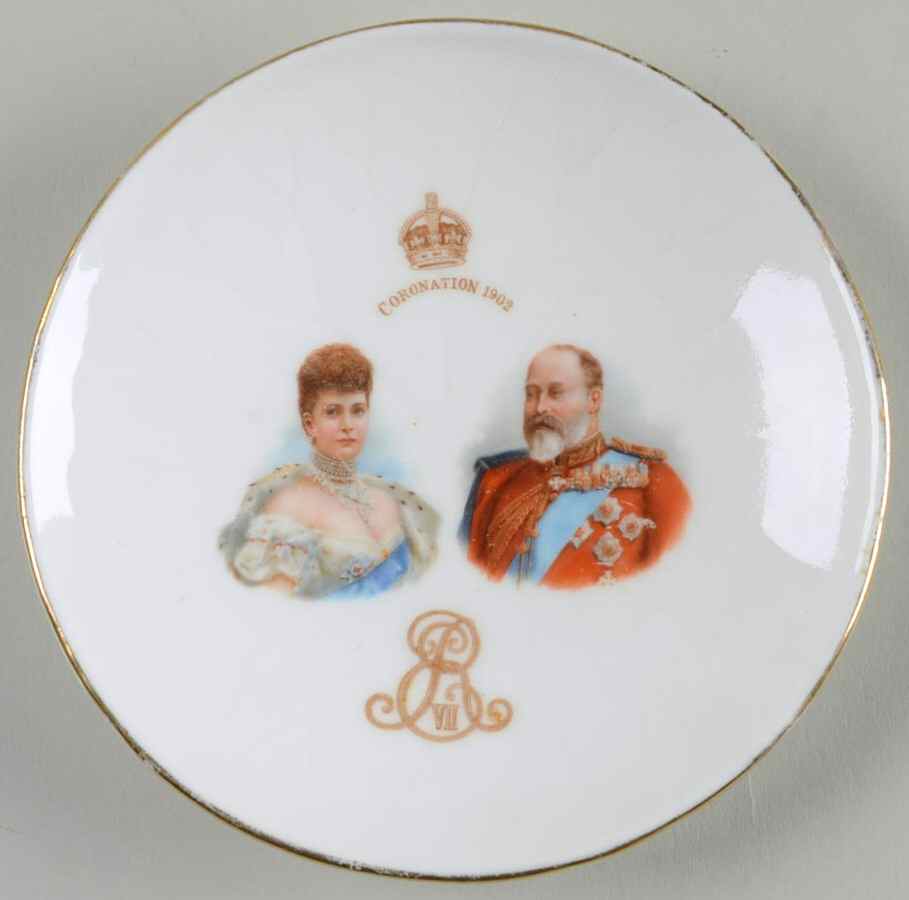Royalty & Political Commemoratives Edward Vii & Alexandra Coronation Dish - No Box by Royal Doulton-1