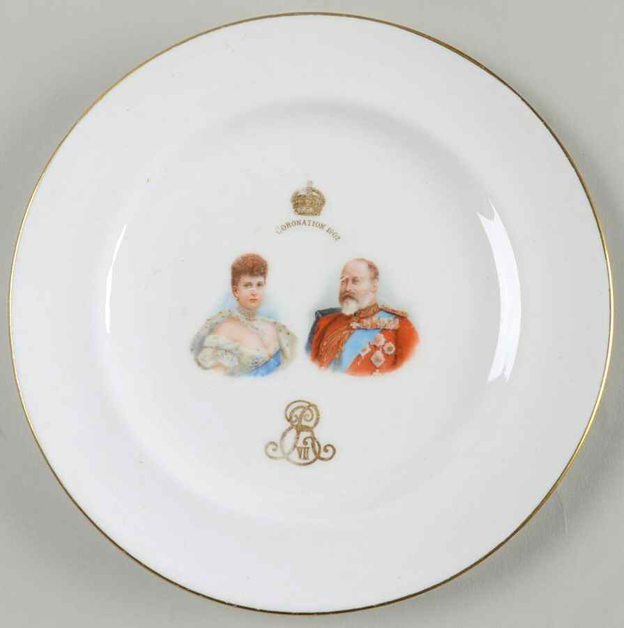 Royalty & Political Commemoratives Edward Vii & Alexandra Coronation Plate - No Box by Royal Doulton-1