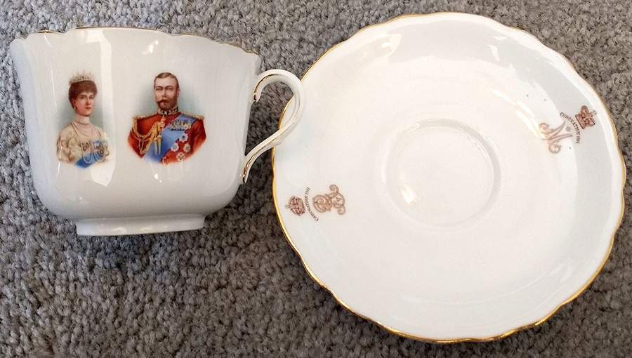Royalty & Political Commemoratives George V & Mary-Cup/Saucer Set - No Box by Royal Doulton-1