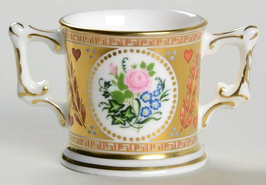 Royalty Commemoratives Elizabeth Ii & Philip Golden Wedding Lov - No Box by Royal Crown Derby-1