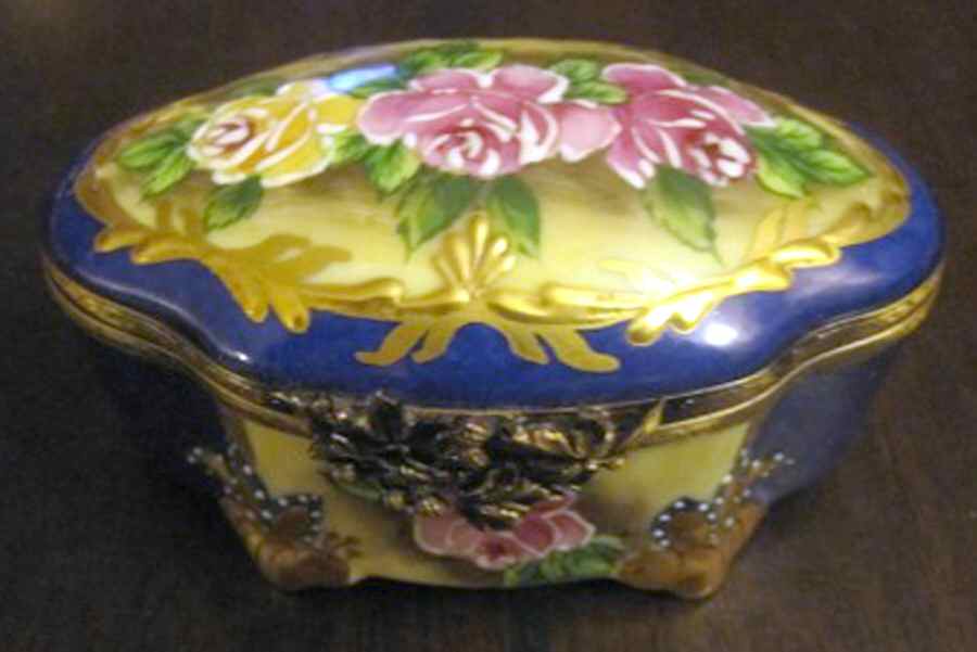 Rochard Limoges Box Roses - No Box by Rochard-1