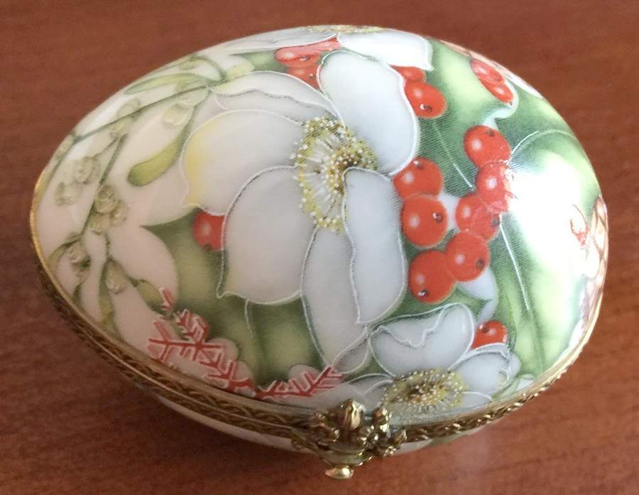 Rochard Limoges Box Christmas Rose And Holly - No Box by Rochard-1