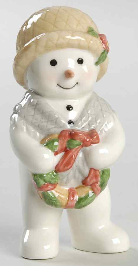 Winter Series Mother Sophie With Wreath - No Box by Royal Copenhagen-1