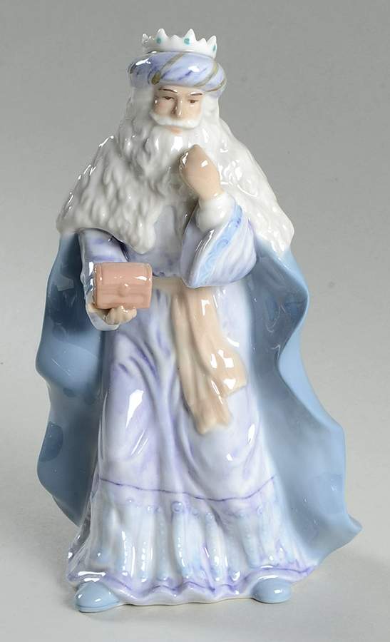 Holiday Nativity King Standing With Box - No Box by Royal Doulton-1