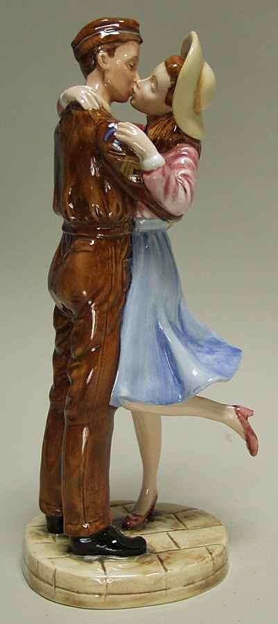 Nostalgia The Hero Returns-U.S. Colorway - Boxed by Royal Doulton-1