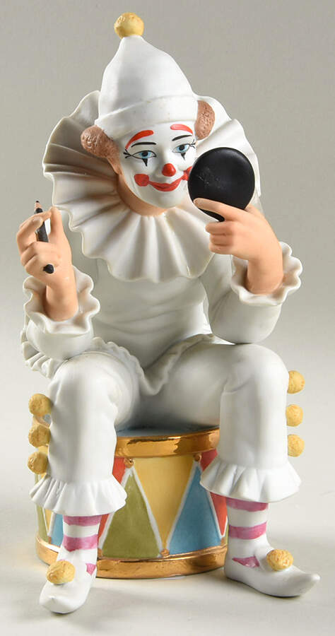 Carnival of Clowns Final Touches - Boxed by Royal Doulton-1
