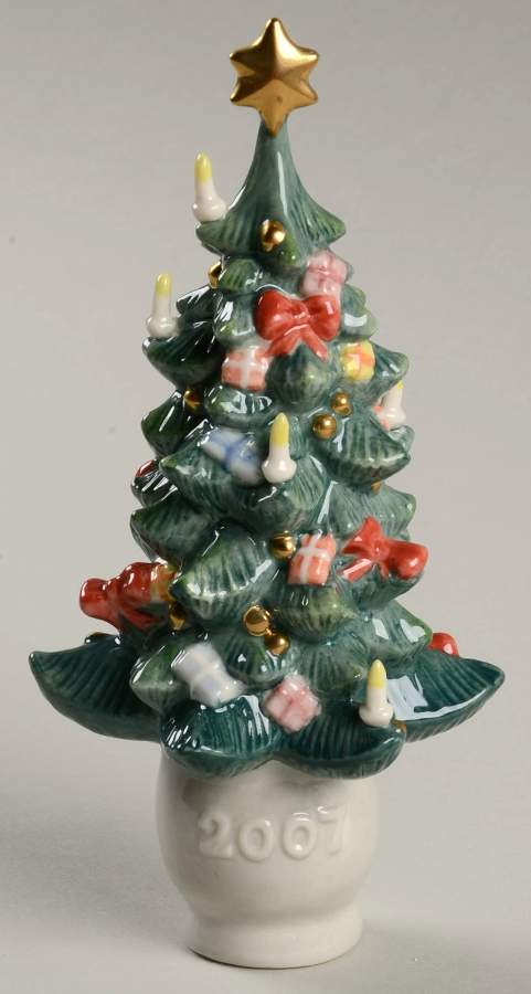 Annual Christmas Tree 2007-Tree - No Box by Royal Copenhagen-1