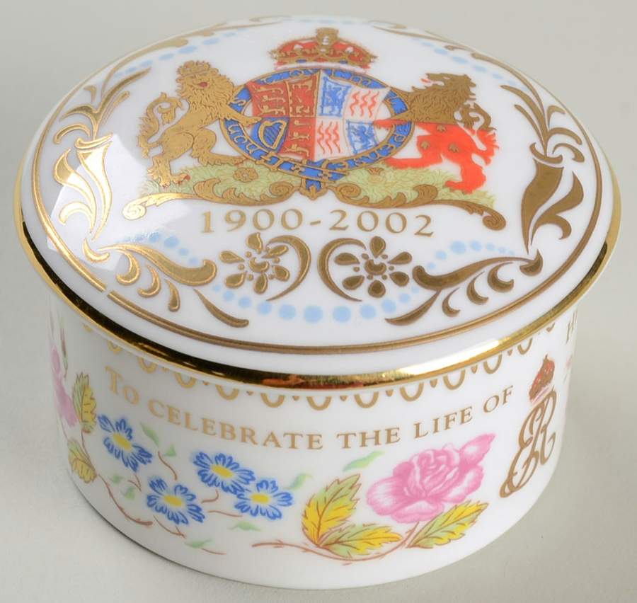 Royal Collection Royalty Giftware Elizabeth Queen Mother Memorial-Pill Box - No Box by Royal Collection-England-1