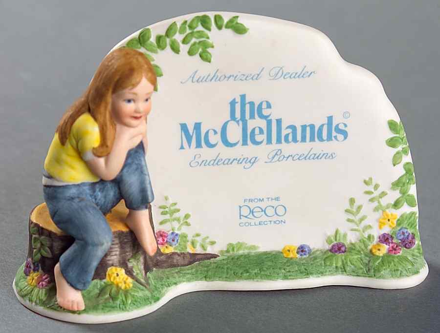 Advertising Signs Girl On Stump, Flowers - Advertising Signs by Reco-1