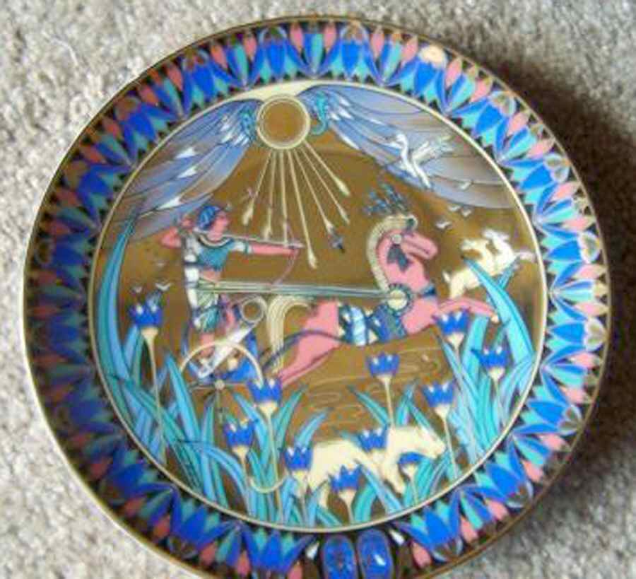 Legends of the Nile Tutankhamun At The Hunt - No Box by Royal Worcester-1