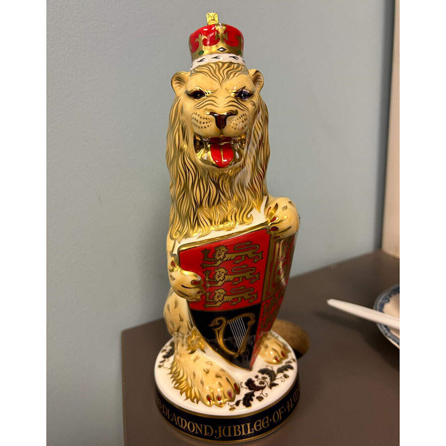 Diamond Jubilee Queen's Beasts Lion Of England - No Box by Royal Crown Derby-1