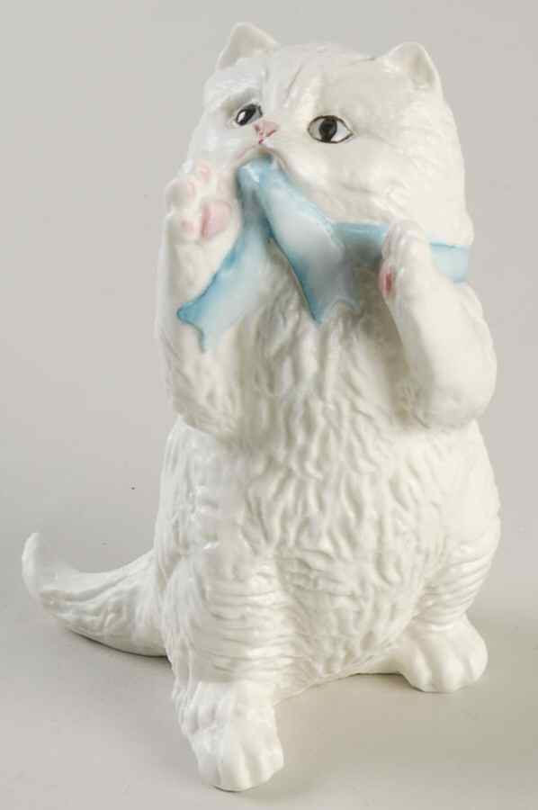 Kittens White Persian - No Box by Royal Worcester-1