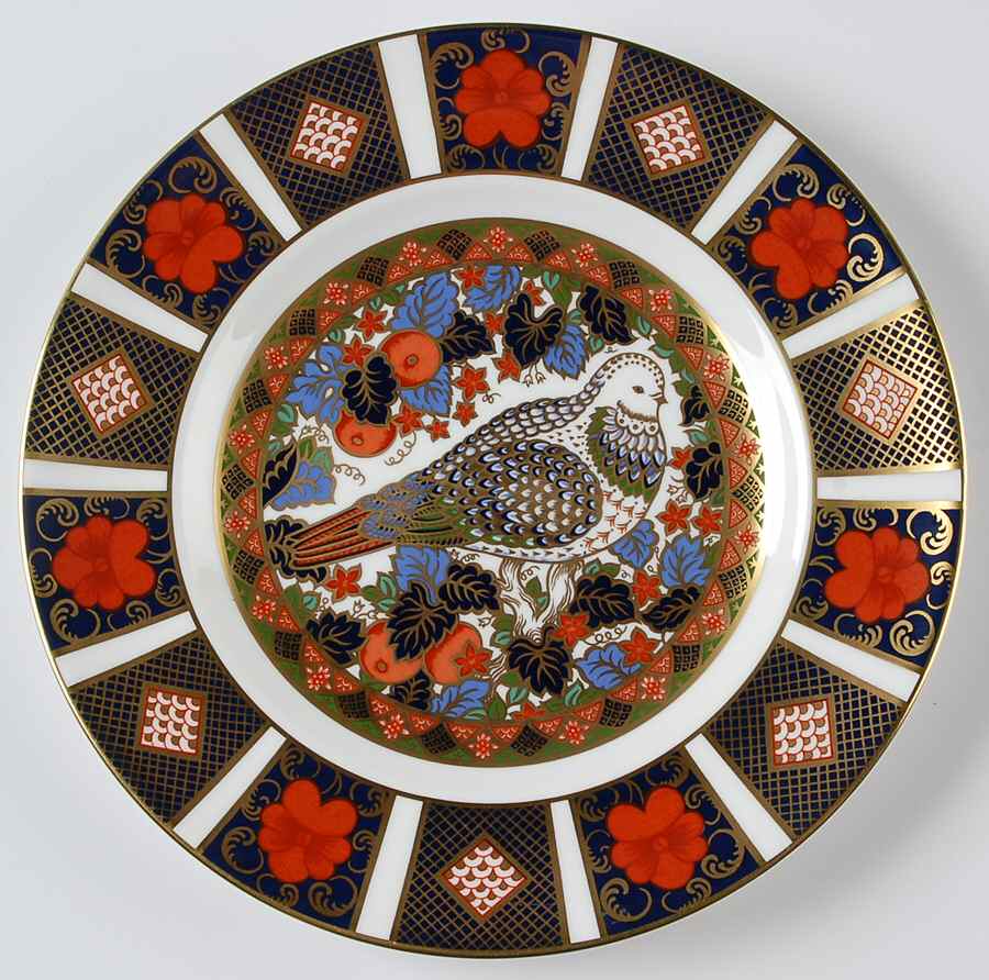 Imari Paperweight Plate-Groviers of Sidmouth Millennium Dove - Boxed by Royal Crown Derby-1