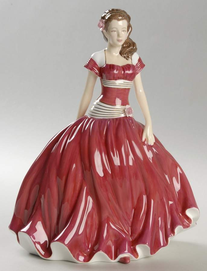 Nationalities English Rose - With Box by Royal Doulton-1