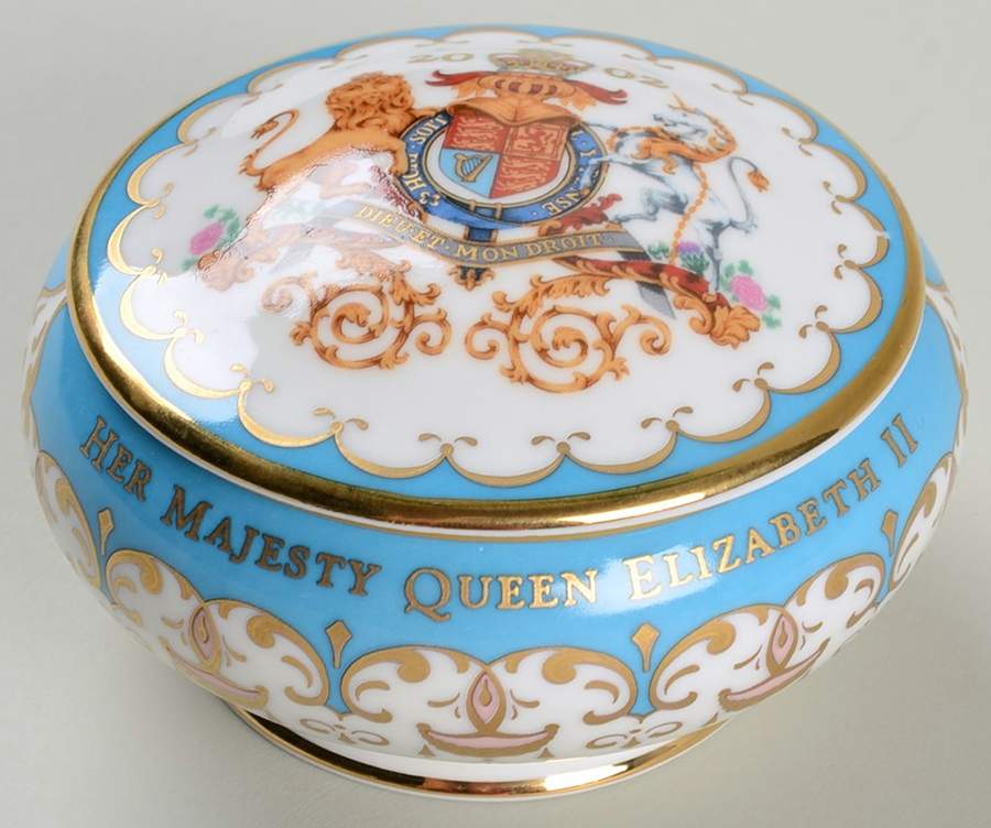 Elizabeth II Golden Jubilee Domed Pill Box - No Box by Royal Collection-England-1