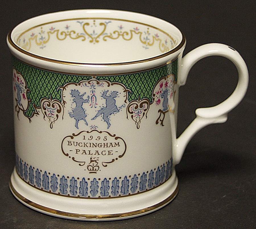 Buckingham Palace Annual Mug 1998 Buckingham Palace - With Box Bx1998 by Royal Collection-England-1