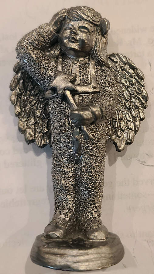 Pewter Figurines Gift Of Love Christmas-1999 - No Box by Ricker Bartlett Casting Studio-1