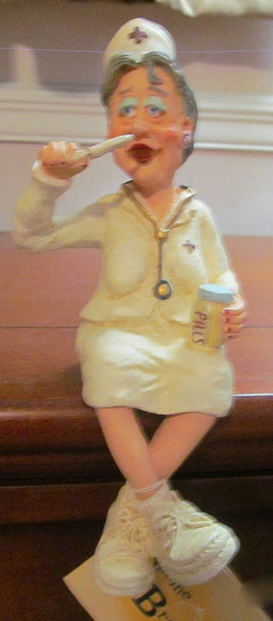 Doug Harris Figurines Sue Lynn - No Box by Russ Berrie-1