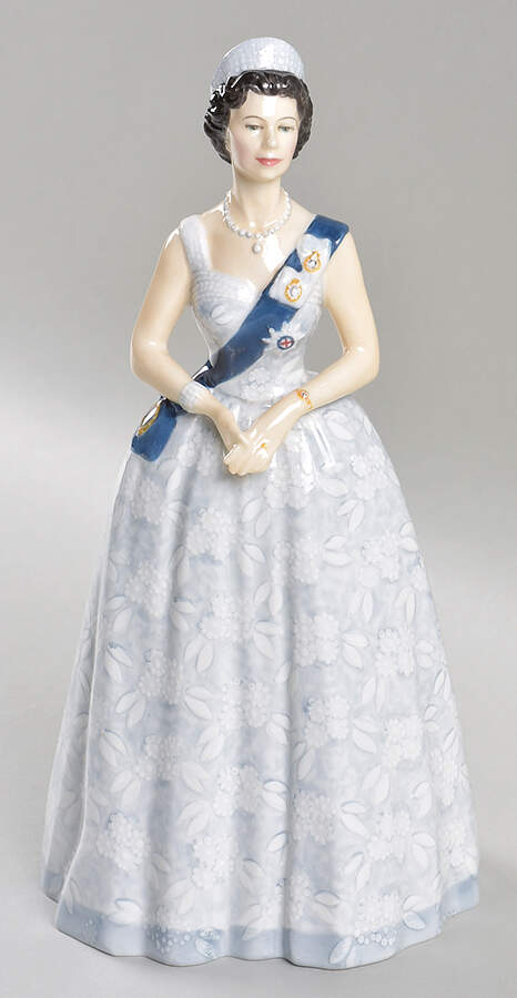 Royalty Queen Elizabeth Ii-20th Anniversary - Boxed by Royal Doulton-1