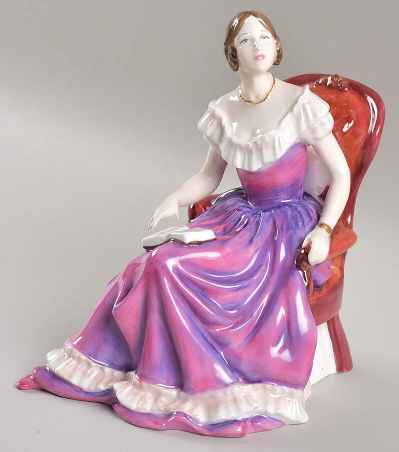 Royalty Young Queen Victoria - No Box by Royal Doulton-1