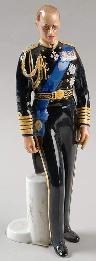 Royalty Hrh Prince Philip Duke Of Edinburgh - No Box by Royal Doulton-1