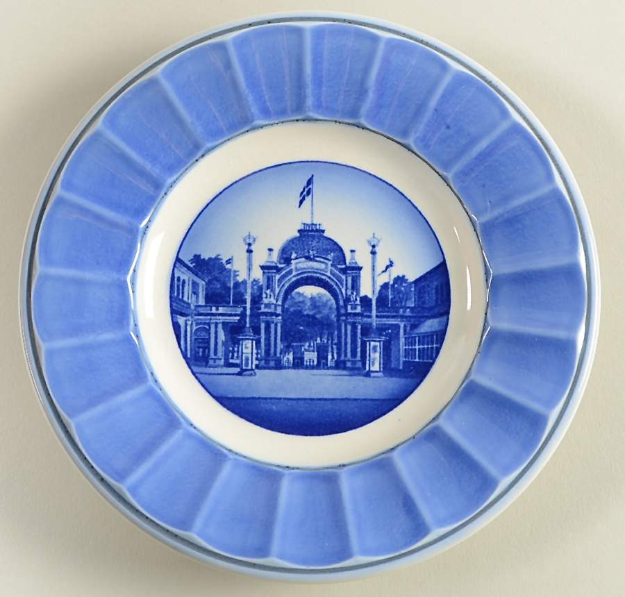 Danish Scenes - Plates Tivoli - No Box by Royal Copenhagen-1