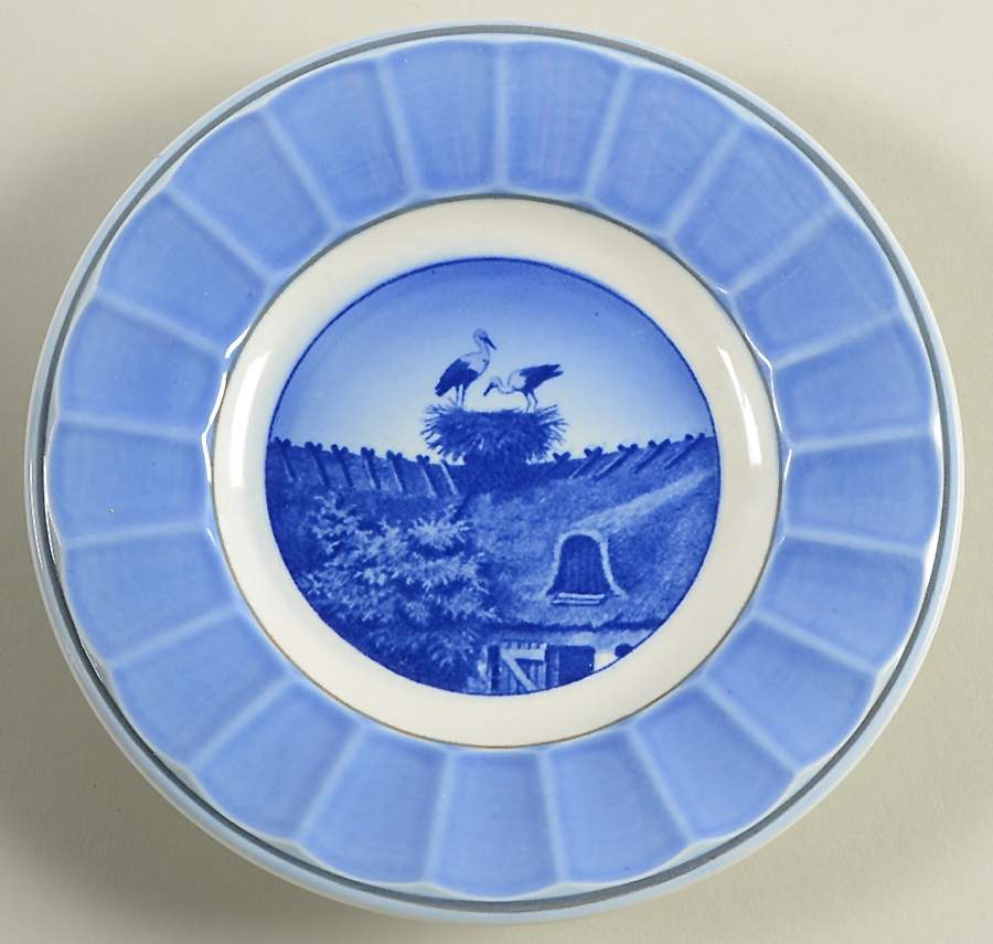 Danish Scenes - Plates Storks Nest - No Box by Royal Copenhagen-1