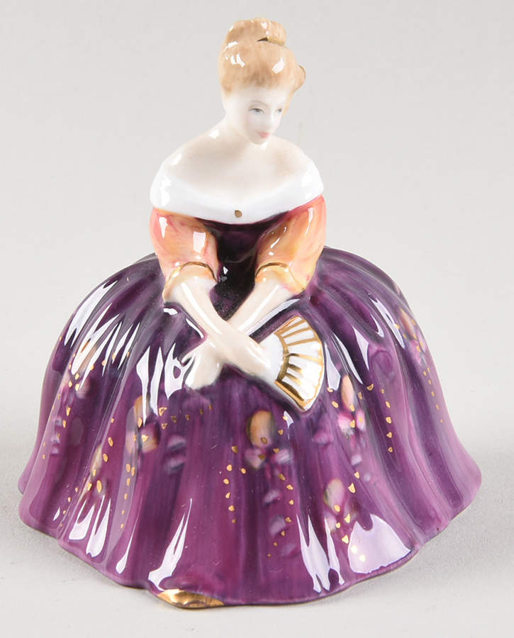 Michael Doulton Signature Series Victoria - Boxed by Royal Doulton-1