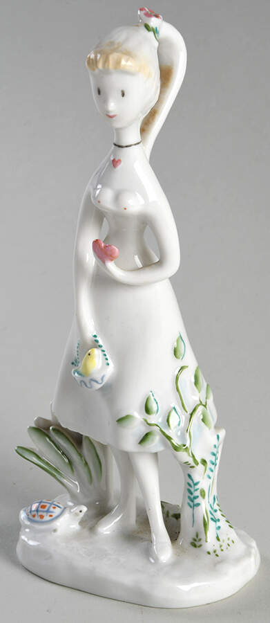 Raymond Peynet Figurines Girl With Heart - No Box by Rosenthal - Continental-1