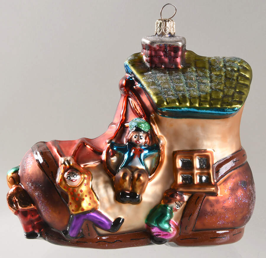Bedtime Story Favorites Old Woman In A Shoe - No Box by Christopher Radko-1