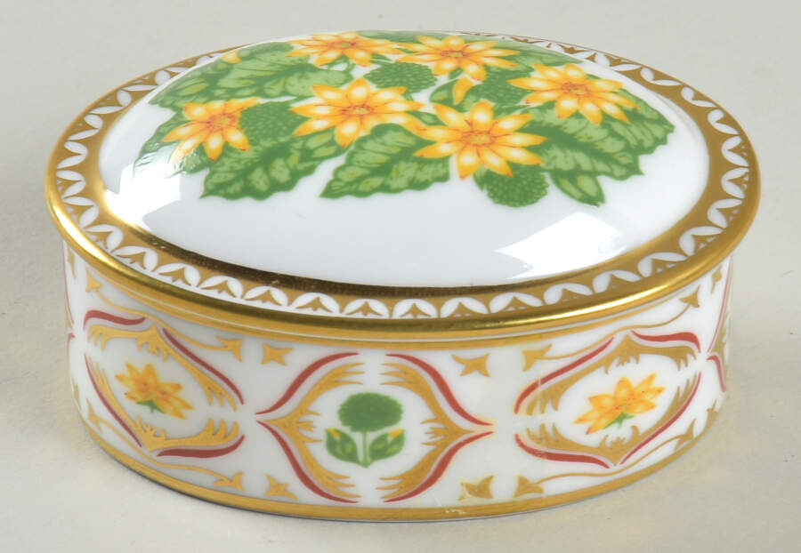 Floral Collection Celandine - Medium - Boxed by Royal Crown Derby-1