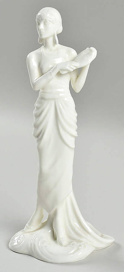 The 1920's Vogue Collection Poppy-1924 - No Box by Royal Worcester-1