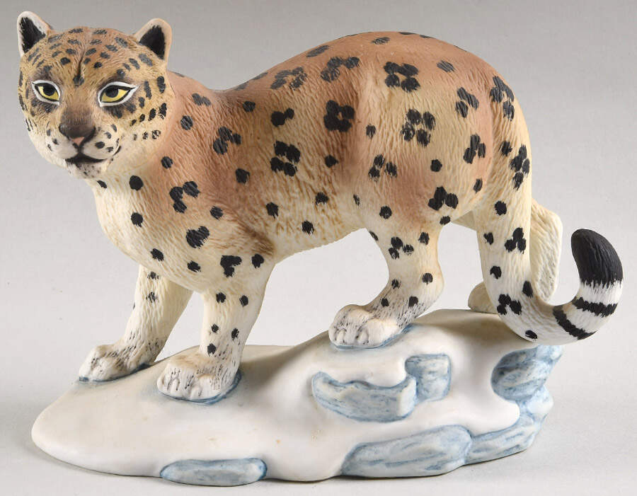 Sadek Animal Figurines Snow Leopard - No Box by Sadek-1