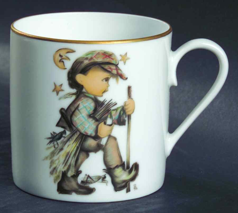 Berta Hummel Annual Cup Moonlight Return - Boxed by Schmid-1