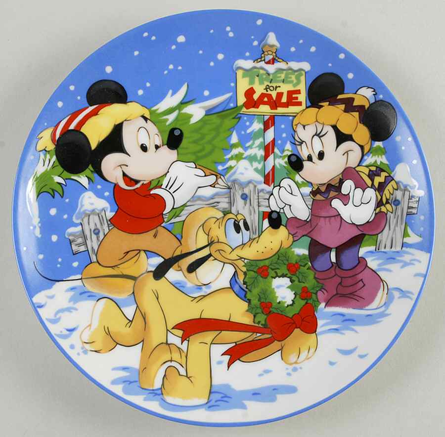 Walt Disney Characters Annual Plate Holly Jolly Christmas - Boxed by Schmid-1