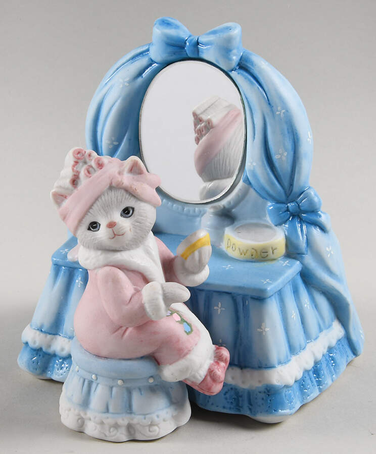 Kitty Cucumber Beautiful Dreamer - Boxed by Schmid-1