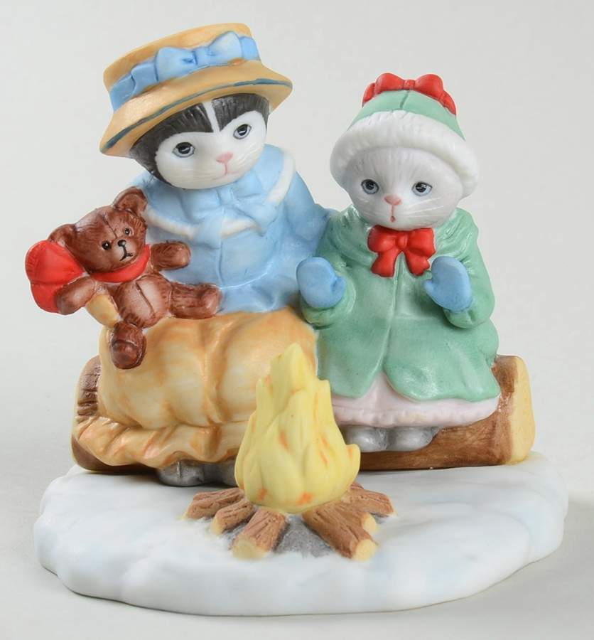 Kitty Cucumber Roasting Chestnuts-Sitting By Fire - With Box by Schmid-1