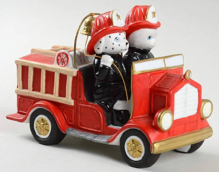 Kitty Cucumber Chariots Of Fire-Musical-Albert & Dog - No Box by Schmid-1