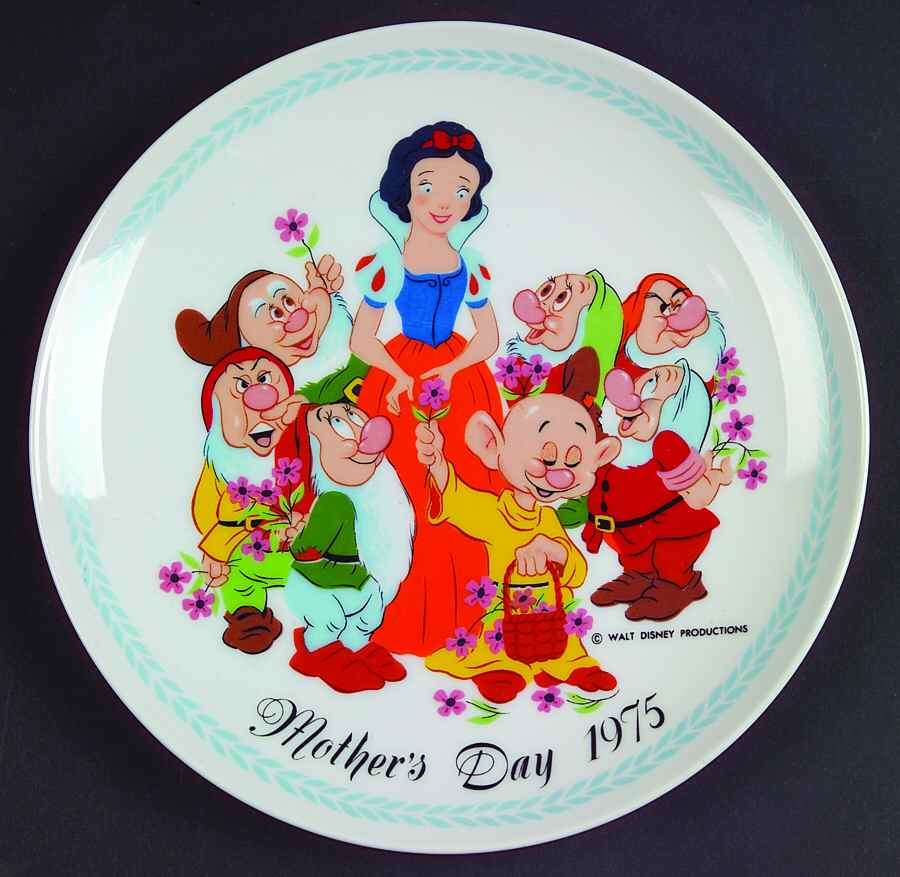 Disney Mothers Day Plate Snow White And The Seven Dwarfs - Boxed by Schmid-1