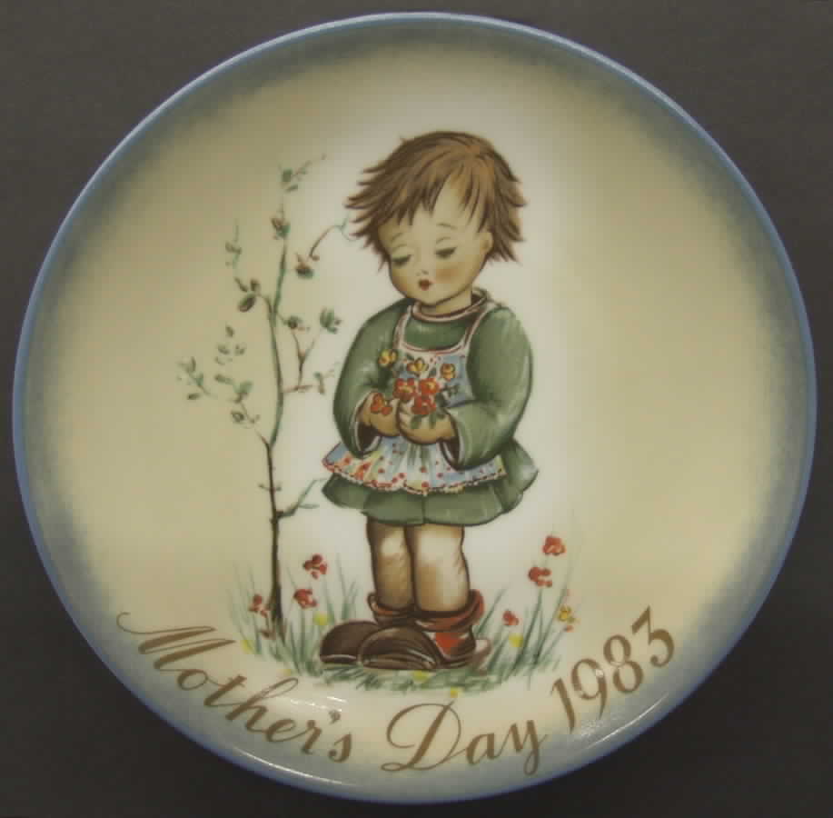 Hummel Mothers Day Plate Spring Bouquet - Boxed by Schmid-1