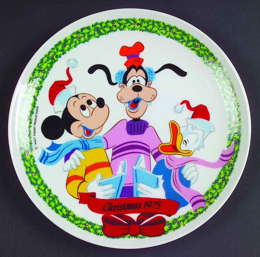 Disney Christmas Plate Caroling - No Box by Schmid-1