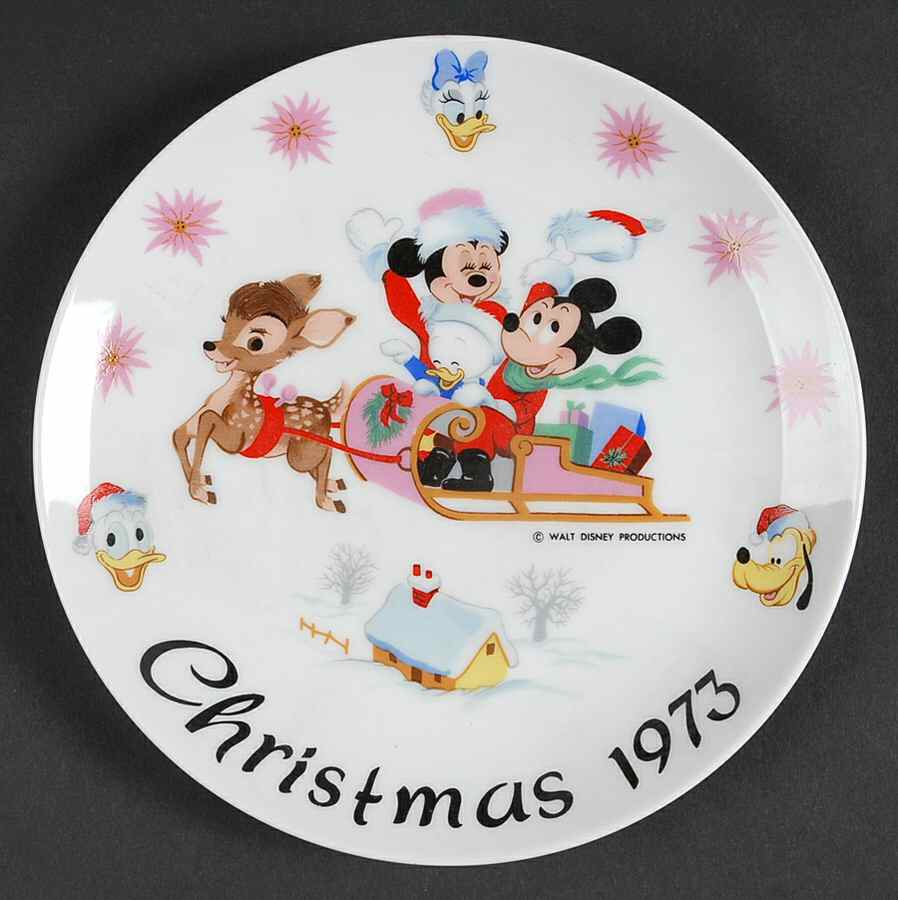 Disney Christmas Plate Sleigh Ride - No Box by Schmid-1